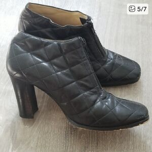 🎉HOST PICK🎉 Apostrophe Quilted High Heel Boots